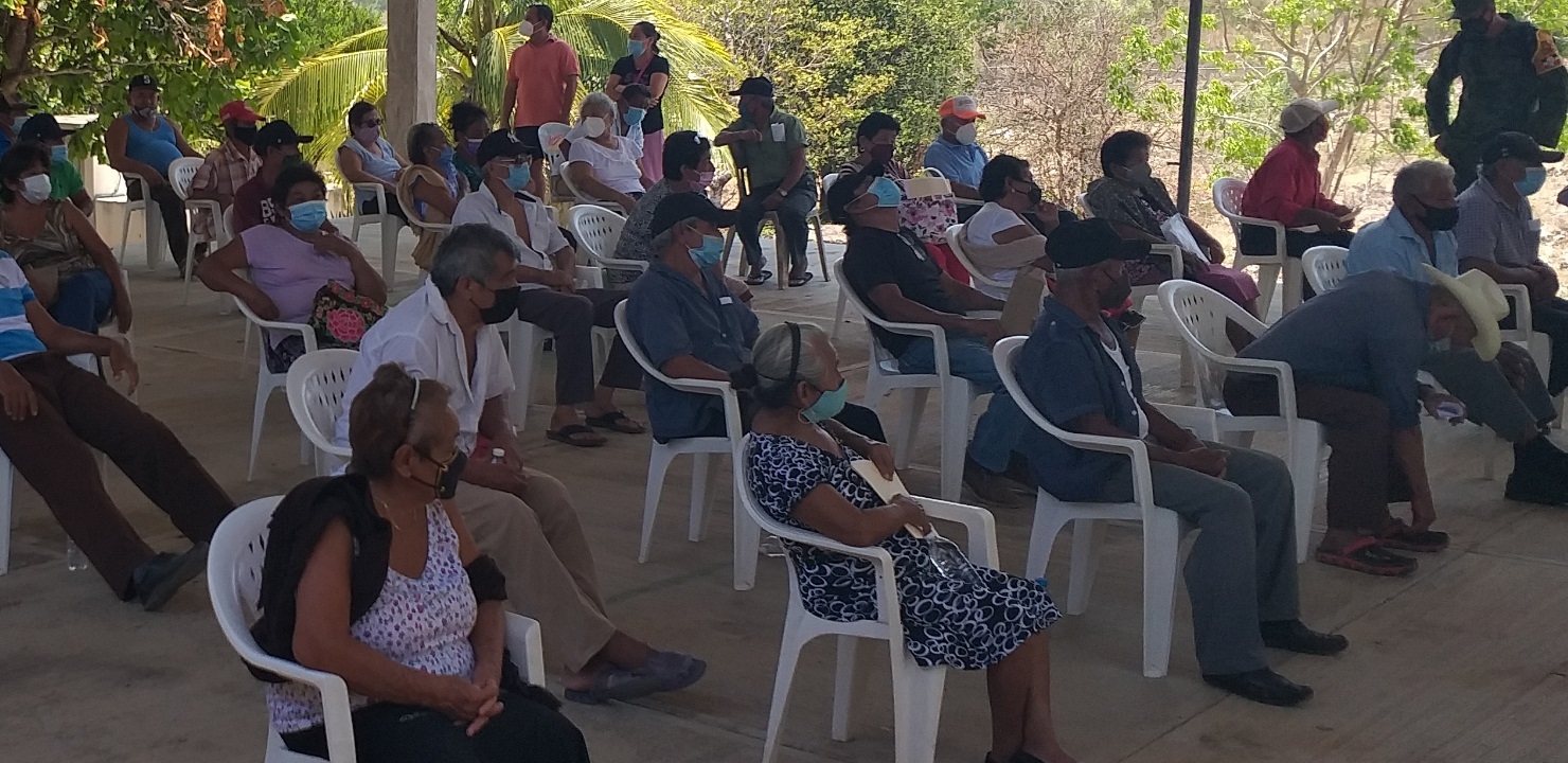 Por el cambio en el Semáforo Epidemiológico se tomó la decisión de mantener medidas para evitar concentraciones Por el cambio en el Semáforo Epidemiológico se tomó la decisión de mantener medidas para evitar concentraciones