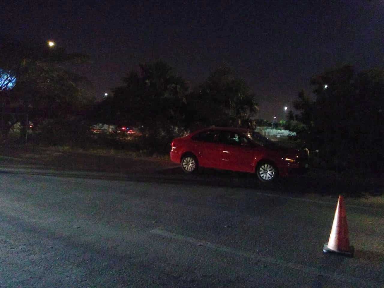 El conductor se quedó en el lugar para el deslinde de responsabilidades