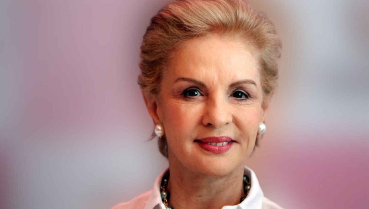 Es considerada como la diseñadora de moda hispana más reconocida a nivel mundial y toda una autoridad en materia de estilo Es considerada como la diseñadora de moda hispana más reconocida a nivel mundial y toda una autoridad en materia de estilo