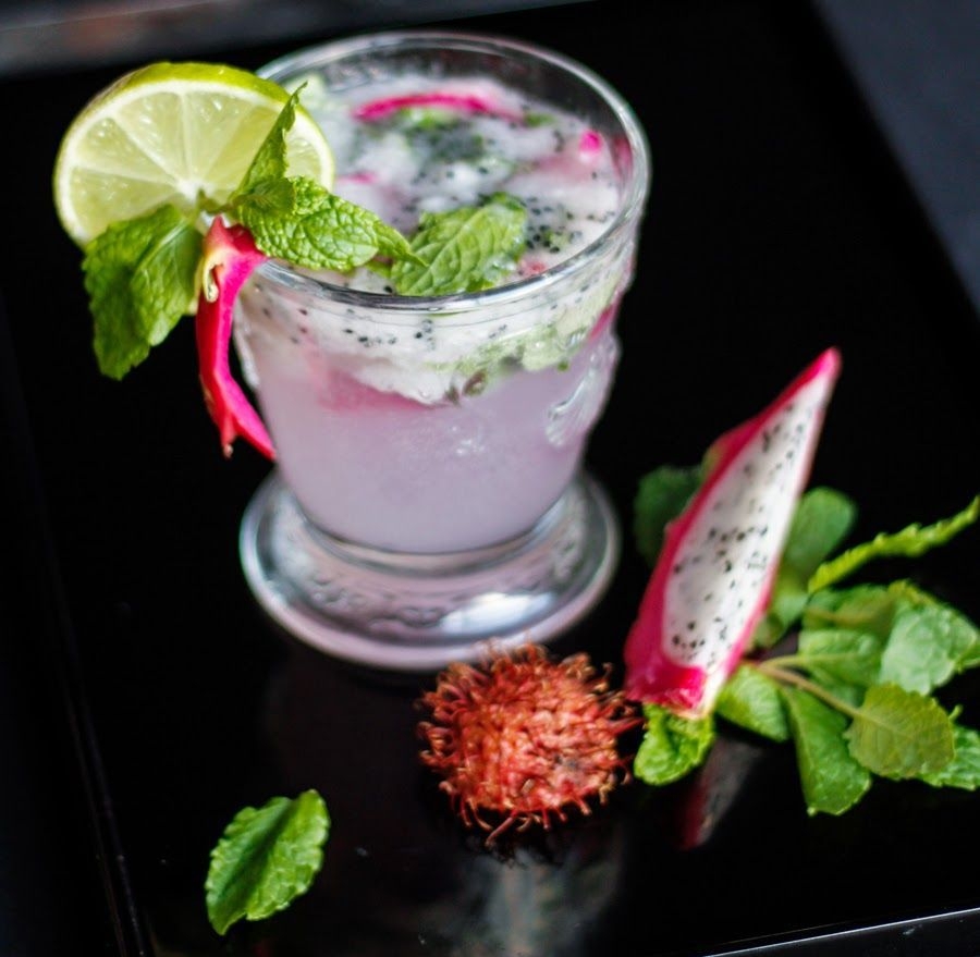 El tradicional mojito cubano cuenta con diferentes variantes que hacen que sea una de las bebidas más famosas El tradicional mojito cubano cuenta con diferentes variantes que hacen que sea una de las bebidas más famosas