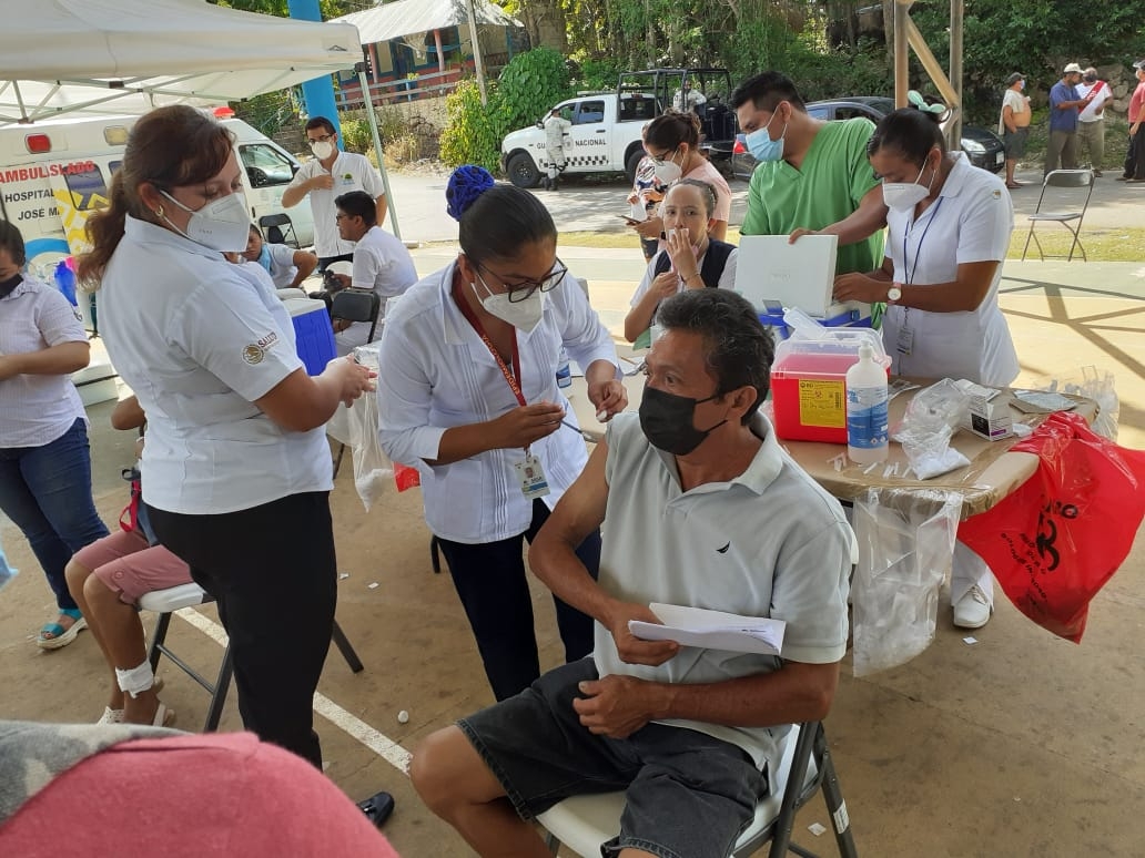 La jornada se lleva a cavo en domo deportivo de la colonia San Juan