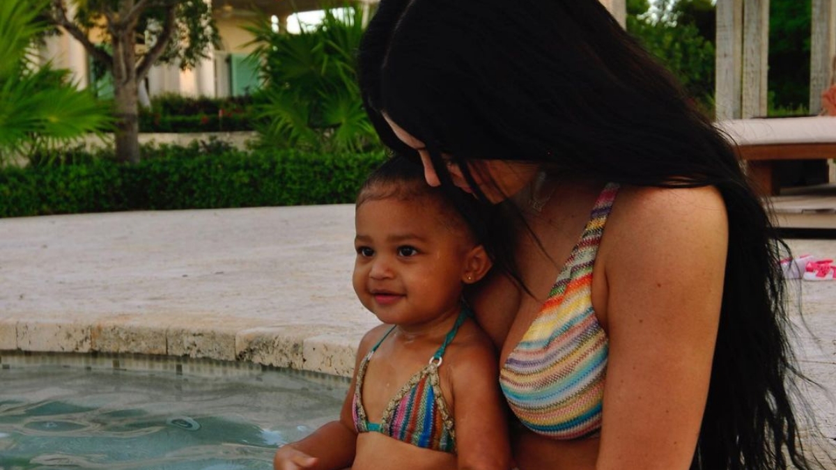 Stormi la hija de la empresaria Kylie participa en el imperio de cosmética de su madre Stormi la hija de la empresaria Kylie participa en el imperio de cosmética de su madre