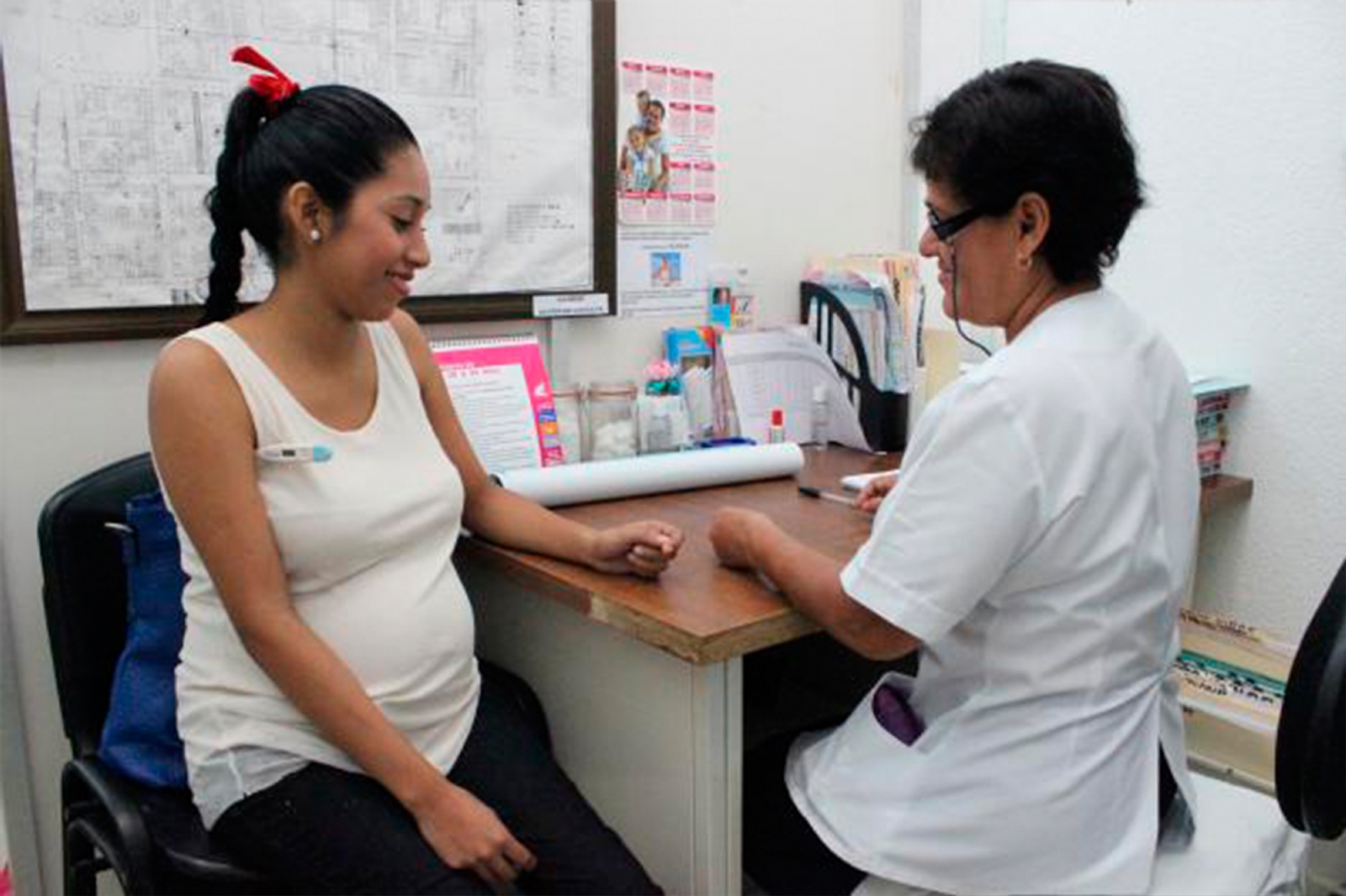 La clave para evitar el deceso en las cinco embarazadas positivas a la enfermedad fue el control prenatal
