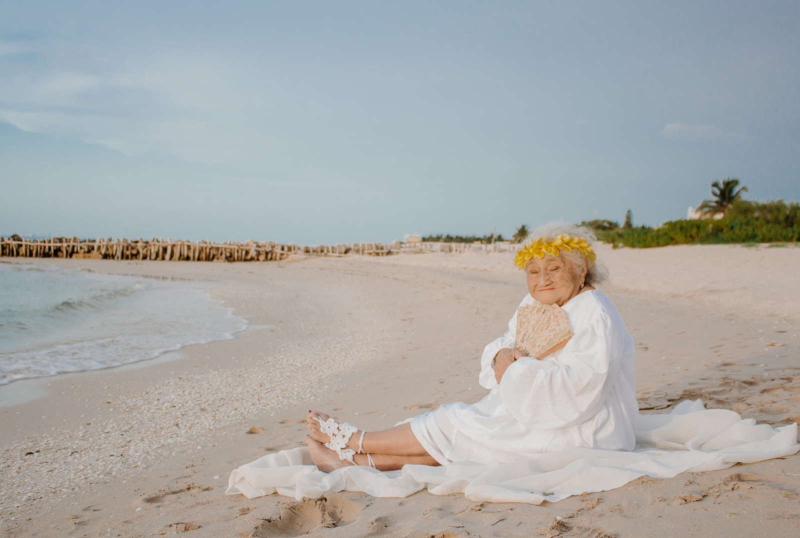 En compañía de su familia, 'Chelito' disfruto de los hermosos paisajes de las playas yucatecas En compañía de su familia, 'Chelito' disfruto de los hermosos paisajes de las playas yucatecas