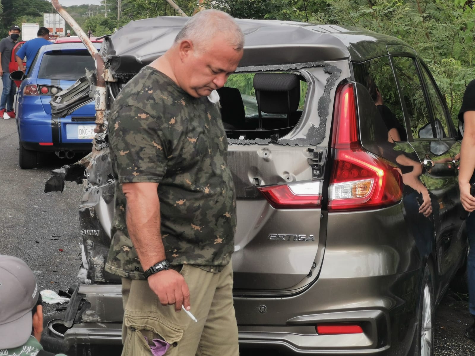 Los menores de edad bajaron del auto para hacer sus necesidades fisiológicas Los menores de edad bajaron del auto para hacer sus necesidades fisiológicas