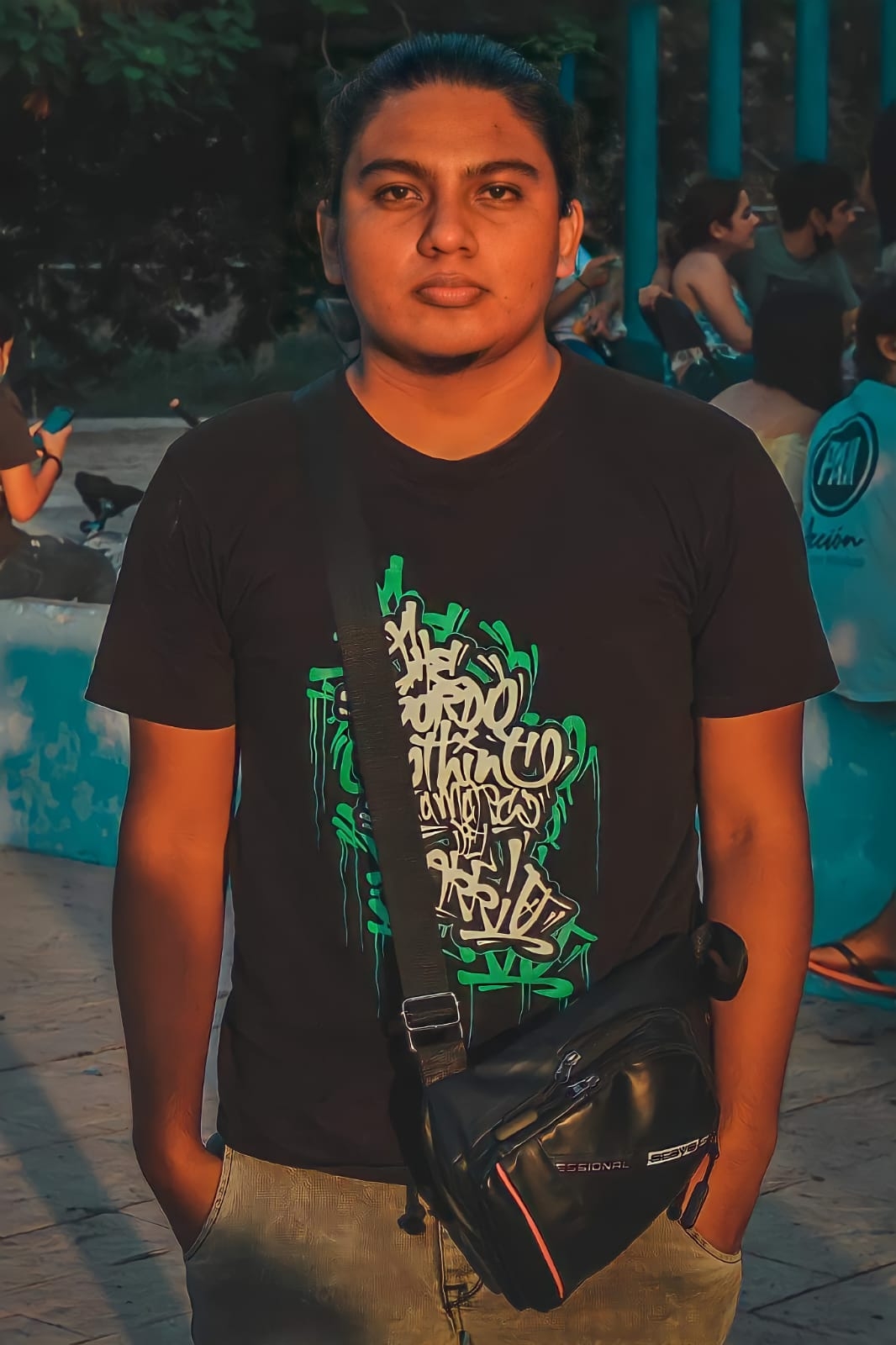 Samuel Isaías Pech Yam, alias Rappech, está en el umbral del máximo certamen de freestyle. Samuel Isaías Pech Yam, alias Rappech, está en el umbral del máximo certamen de freestyle.