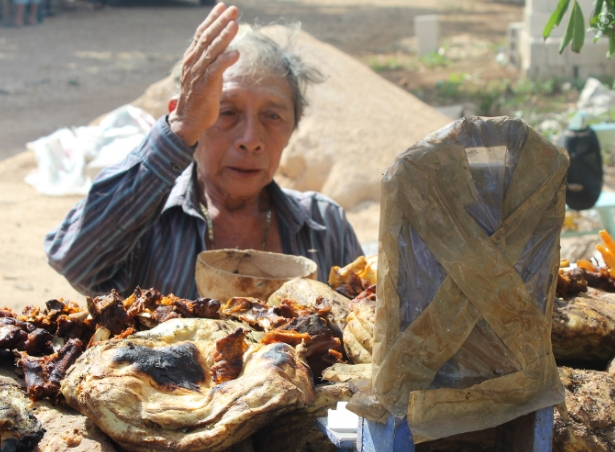 Este ritual ancestral era utilizado para para mantener siempre verdes las área naturales e invocar la lluvia en tiempos de sequía Este ritual ancestral era utilizado para para mantener siempre verdes las área naturales e invocar la lluvia en tiempos de sequía