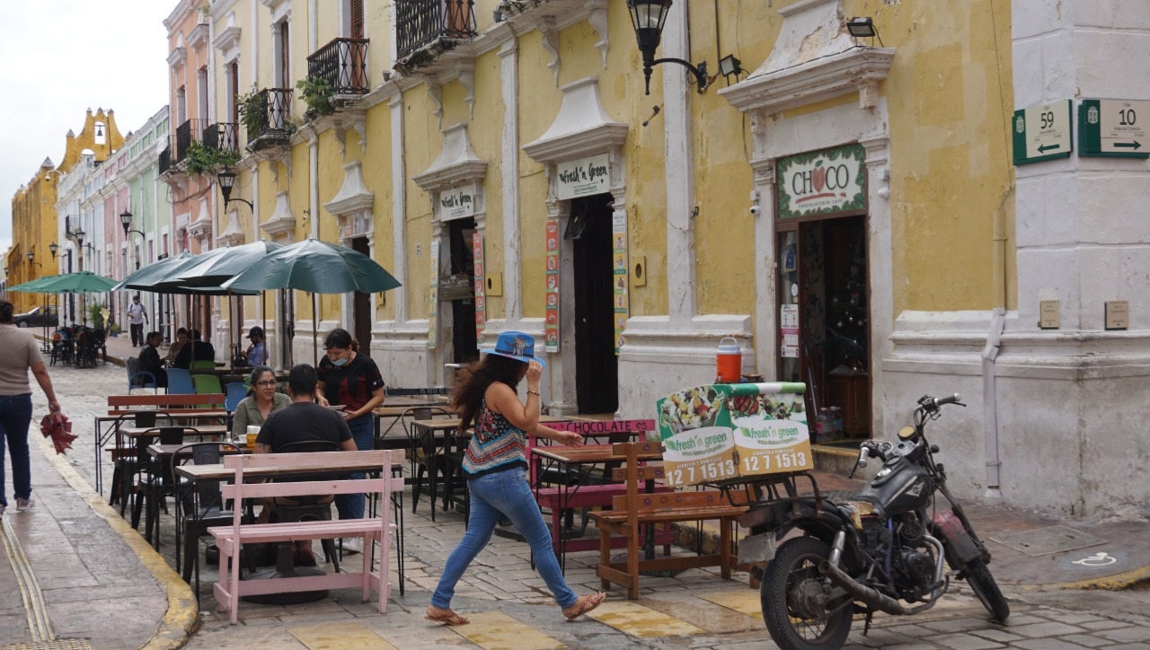 Comercios buscan tener más aforo permitido para las vacaciones de verano