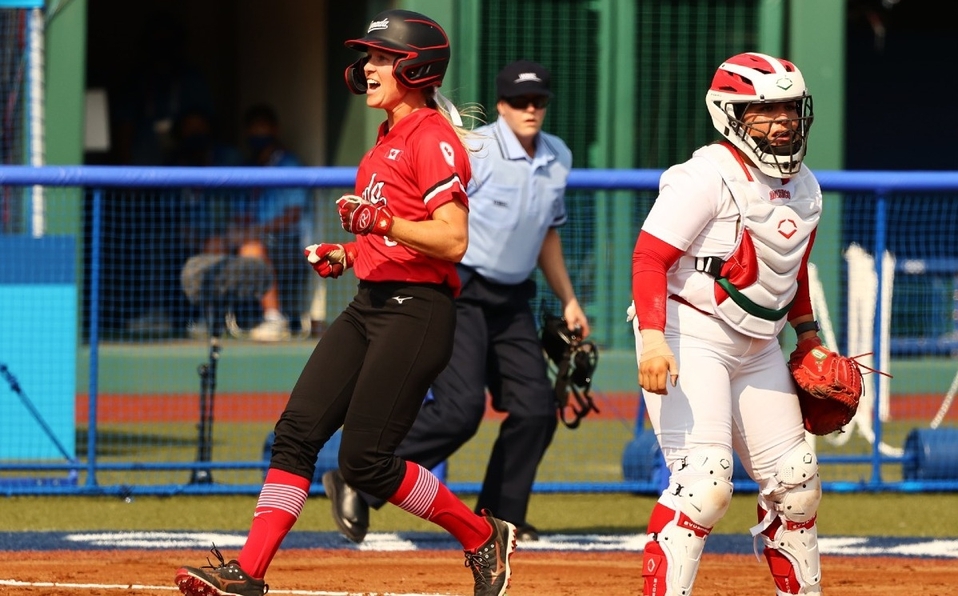 El equipo mexicano femenil de softbol tuvo su debut histórico en Juegos Olímpicos El equipo mexicano femenil de softbol tuvo su debut histórico en Juegos Olímpicos