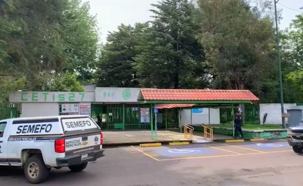 Debido a la contingencia por el coronavirus, la escuela permanecía cerrada lo que resultó propicio para esconder el cuerpo