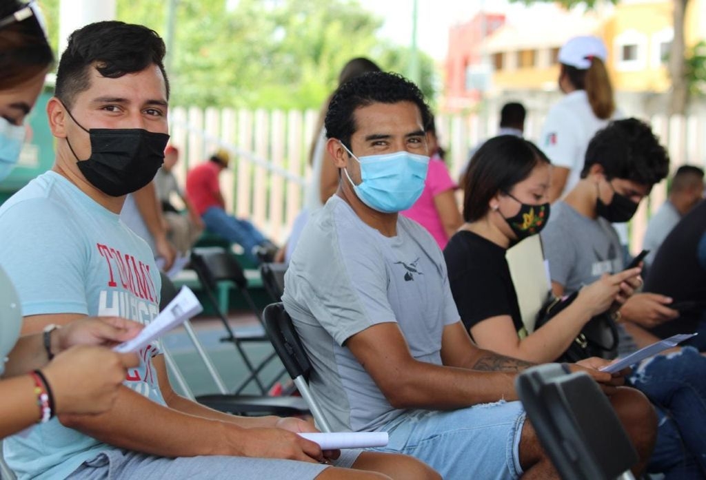 El Cancún FC juega a favor de la salud, luego de que el primer grupo de jugadores acudió el jueves al módulo para recibir la vacuna contra el COVID-19