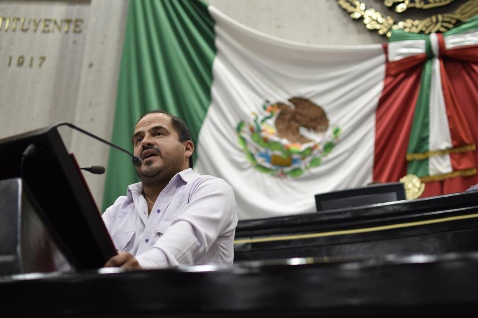 Ernesto Cuevas Hernández, subprocurador de Medio Ambiente, se encontraba en una florería cuando fue atacado Ernesto Cuevas Hernández, subprocurador de Medio Ambiente, se encontraba en una florería cuando fue atacado