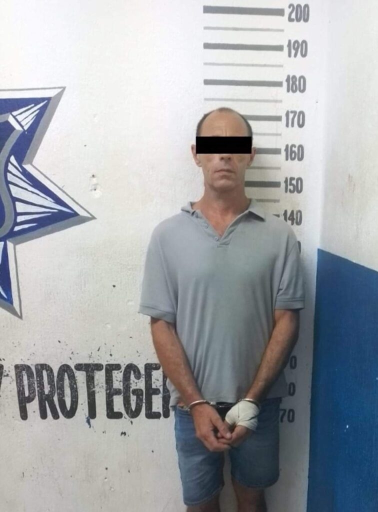 El detenido fue puesto a disposición de la Fiscalía de Quintana Roo para fincarle responsabilidades en caso de comprobarse la agresión El detenido fue puesto a disposición de la Fiscalía de Quintana Roo para fincarle responsabilidades en caso de comprobarse la agresión