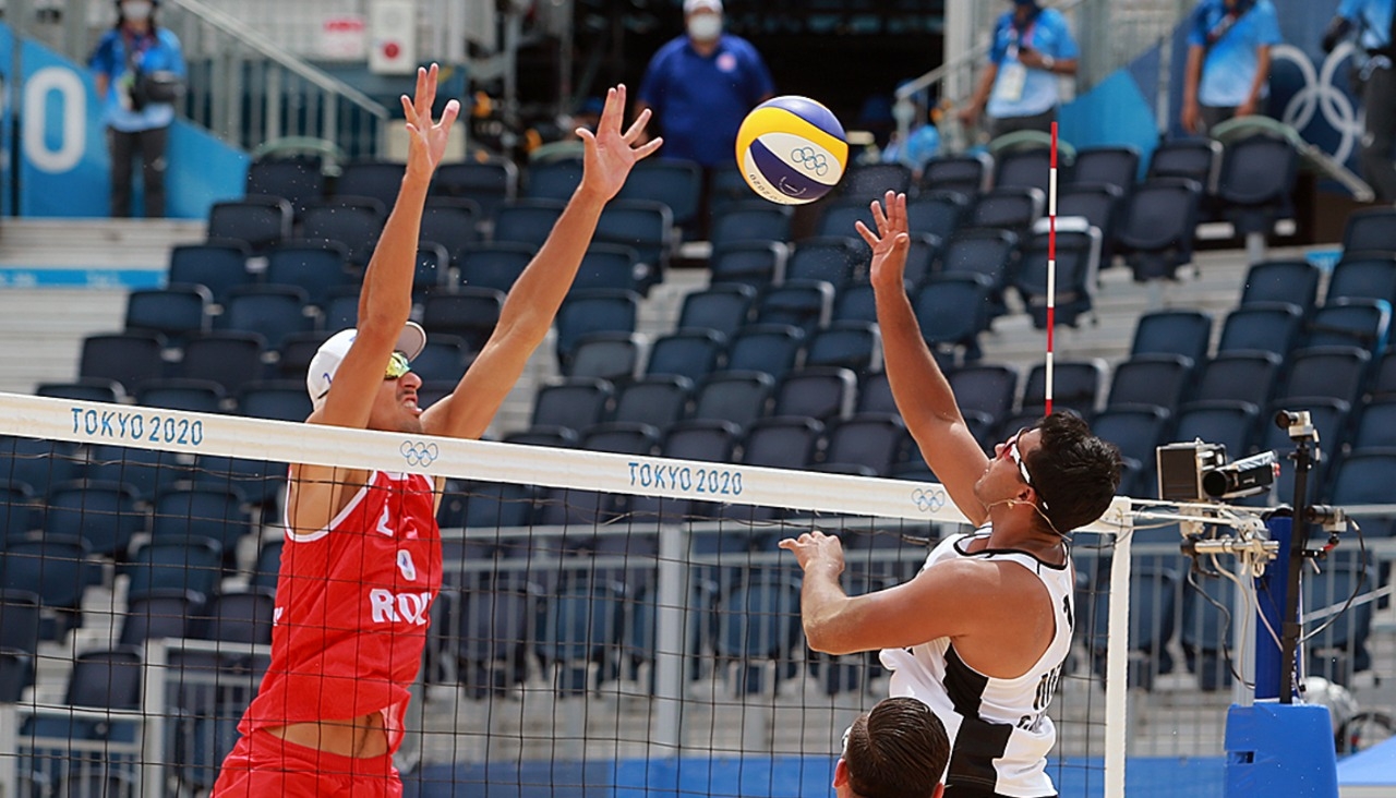 Los debutantes olímpicos mexicanos perdieron su segundo encuentro en el grupo B de voleibol de playa Los debutantes olímpicos mexicanos perdieron su segundo encuentro en el grupo B de voleibol de playa
