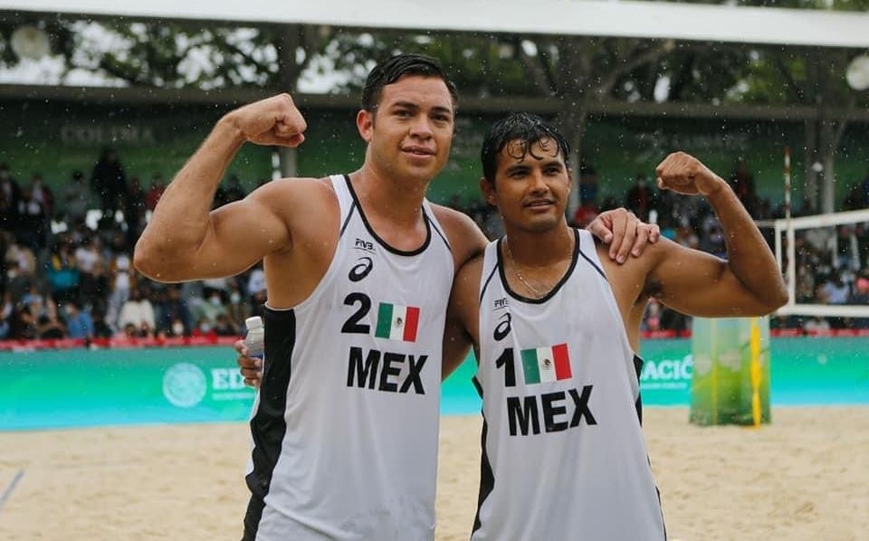 Los jugadores mexicanos de Voleibol de playa Josué Gaxiola y Luis Rubio Los jugadores mexicanos de Voleibol de playa Josué Gaxiola y Luis Rubio
