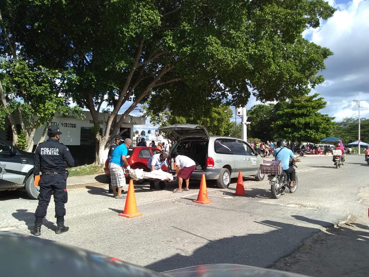 La mujer no pudo llegar al consultorio médico, pues falleció en el trayecto, cerca de Villas de Oriente