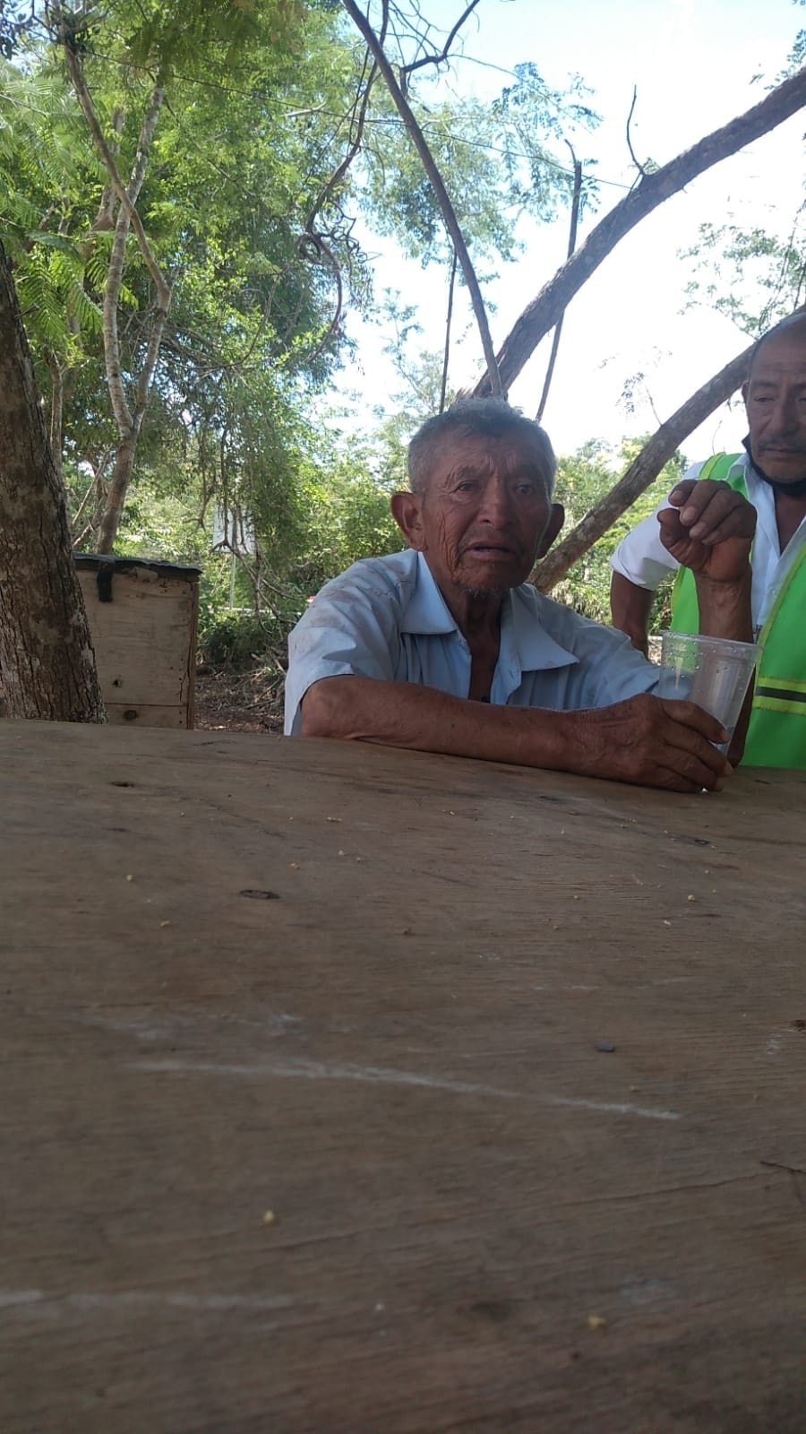 Esta es la foto del hombre mayor de edad, se espera que los familiares acudan por él a Dzitás Esta es la foto del hombre mayor de edad, se espera que los familiares acudan por él a Dzitás
