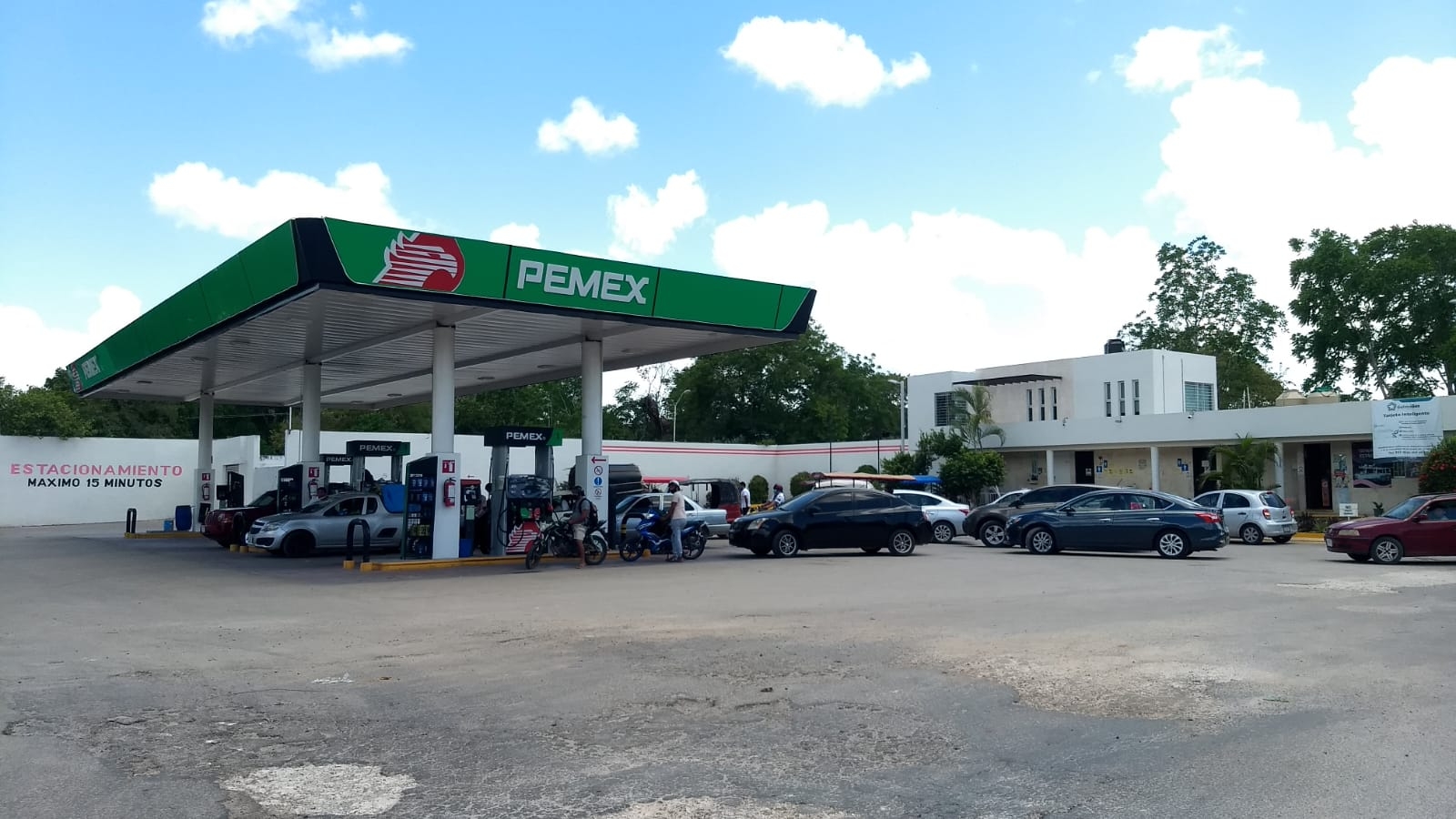 Cancún superó en el precio a la venta de la gasolina premium a Silao, Guanajuato; Gómez Palacio en Durango, y a Chilpancingo, Guerrero