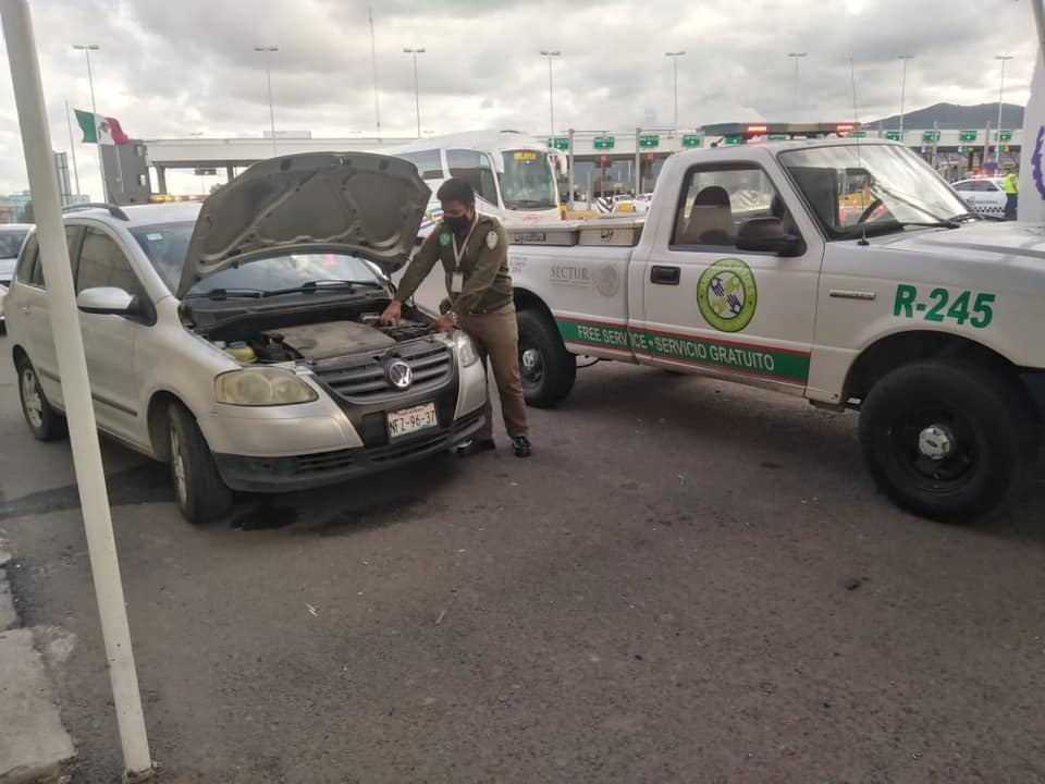 Ángeles verdes ofrecen rescate vial de manera gratuita para turistas en Campeche Ángeles verdes ofrecen rescate vial de manera gratuita para turistas en Campeche
