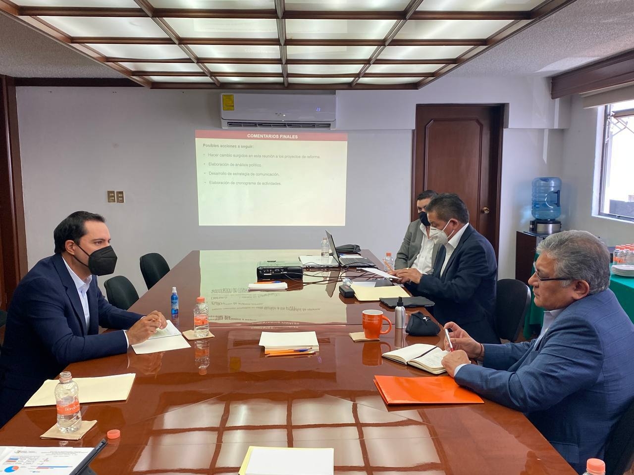 Mauricio Vila y el SNTE elaboran estrategia para el regreso a clases presenciales