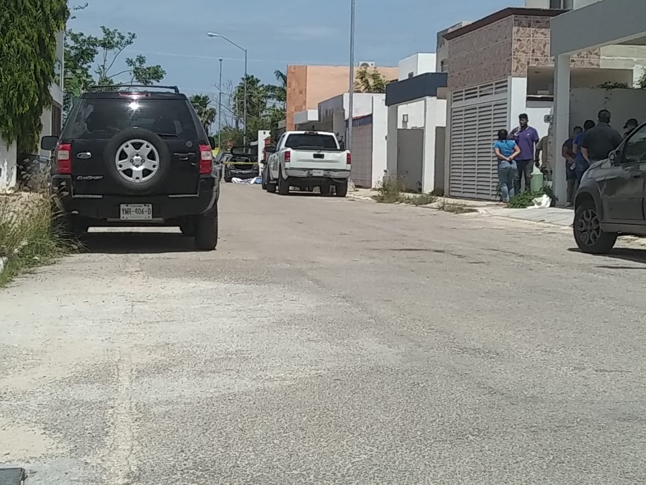 Los vecinos llamaron al número de emergencias para solicitar ayuda Los vecinos llamaron al número de emergencias para solicitar ayuda