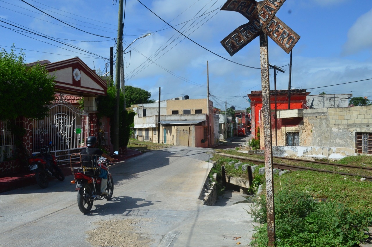 Tren Maya hizo visible un grave problema relacionado con la falta de una vivienda adecuada, destaca Fonatur
