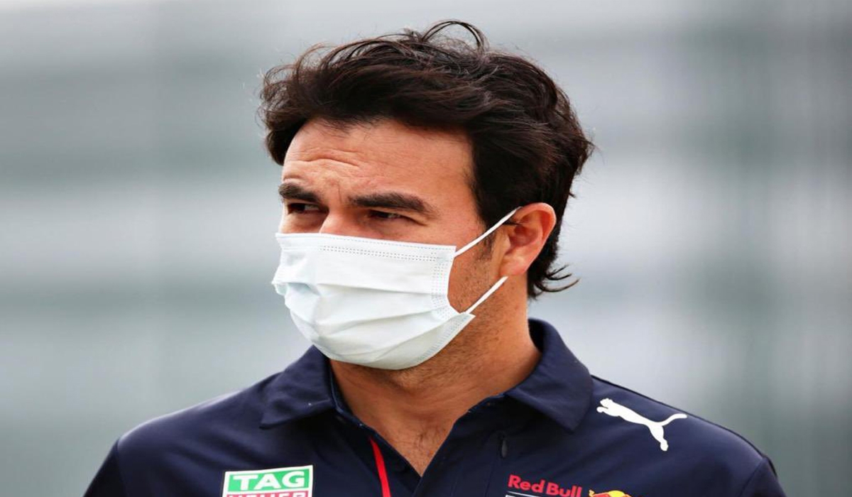 En la carrera pasada del Gran Premio de Gran Bretaña, Checo Pérez tampoco pudo sumar puntos en la carrera de pilotos.