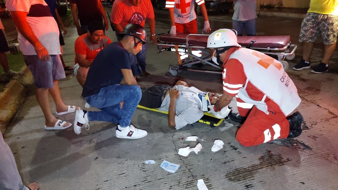 El hombre fue trasladado a un hospital