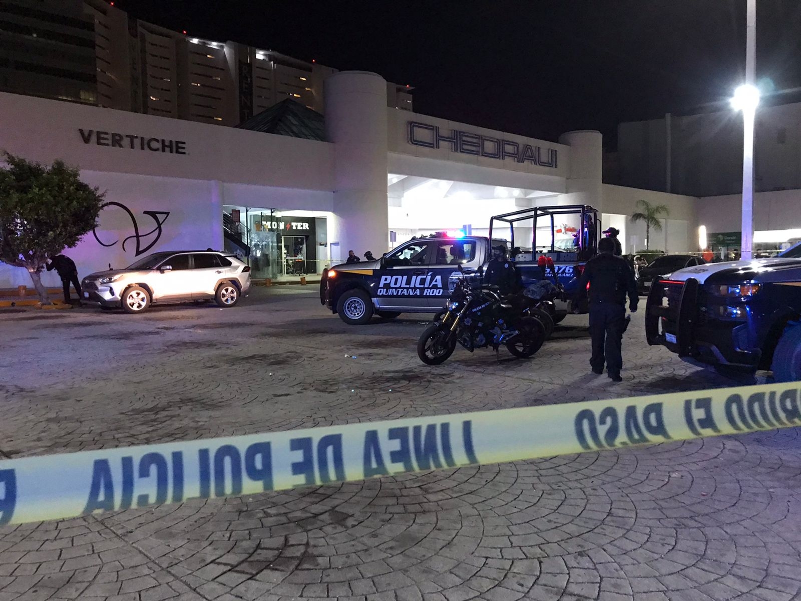 Por el momento no se reporta ningún herido y hay un detenido Por el momento no se reporta ningún herido y hay un detenido