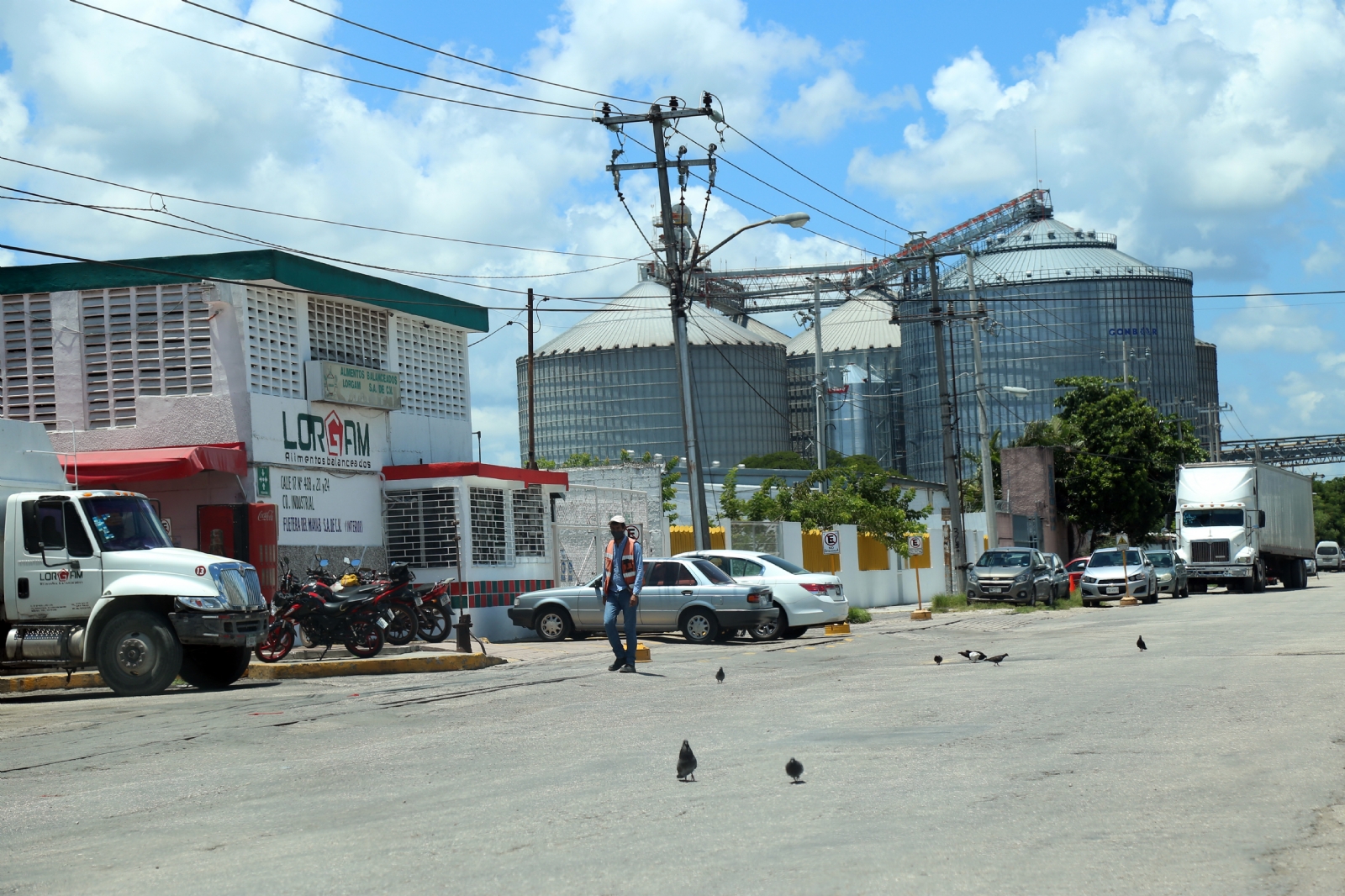 Gran parte de la reactivación económica se debe a la confianza de la Iniciativa Privada en la seguridad y certeza jurídica de Yucatán Gran parte de la reactivación económica se debe a la confianza de la Iniciativa Privada en la seguridad y certeza jurídica de Yucatán