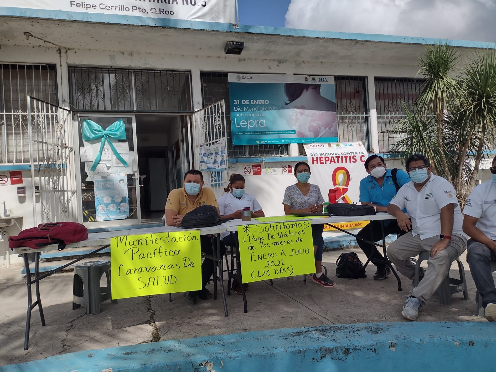 Los médicos y enfermeras colaboran en la Caravana por la Salud que se realiza en el municipio de Felipe Carrillo Puerto Los médicos y enfermeras colaboran en la Caravana por la Salud que se realiza en el municipio de Felipe Carrillo Puerto