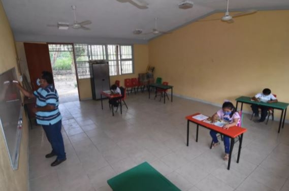 La SEP convocó a los padres de familia a realizar el proceso de preinscripción de sus hijos menores de edad