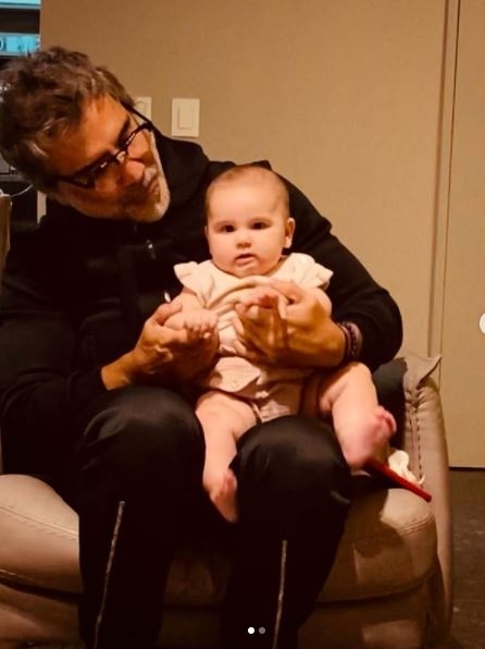 El Potrillodisfruta el tiempo con la familia a pesar de estar viviendo momentos difíciles por el estado de salud de su padre