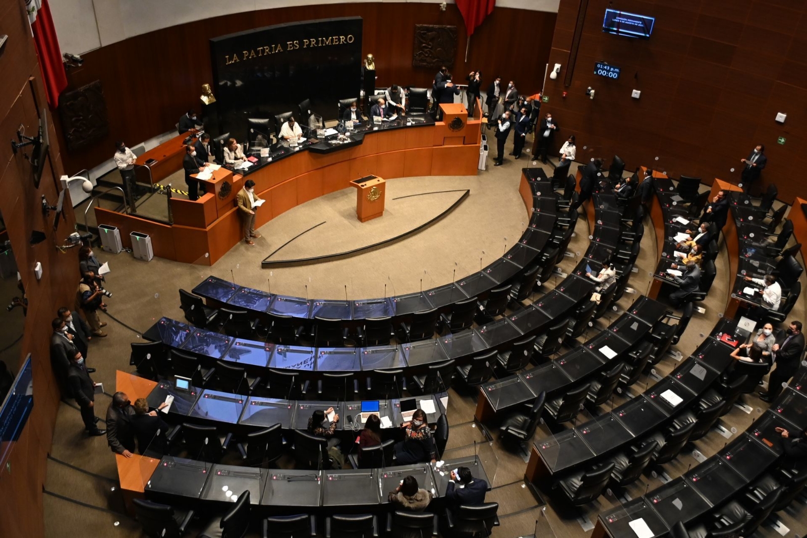 El Senado de la República anunció que ha iniciado con la desaparición de poderes en Veracruz, tras la detención de José Manuel del Río Virgen El Senado de la República anunció que ha iniciado con la desaparición de poderes en Veracruz, tras la detención de José Manuel del Río Virgen