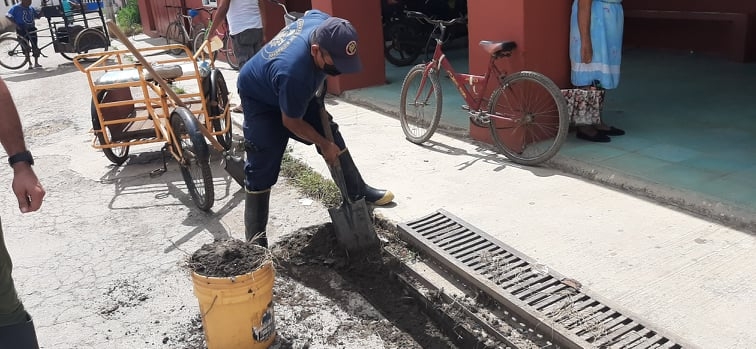 Autoridades explicaron que por ahora no se contempla una evacuación de la isla de Holbox o del Puerto de Chiquilá Autoridades explicaron que por ahora no se contempla una evacuación de la isla de Holbox o del Puerto de Chiquilá