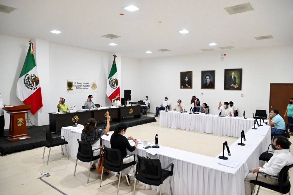 Los diputados también aprobaron la creación del Registro de Deudores Alimentarios por lo que los padres incumplidos no accederán en licitaciones estatales Los diputados también aprobaron la creación del Registro de Deudores Alimentarios por lo que los padres incumplidos no accederán en licitaciones estatales