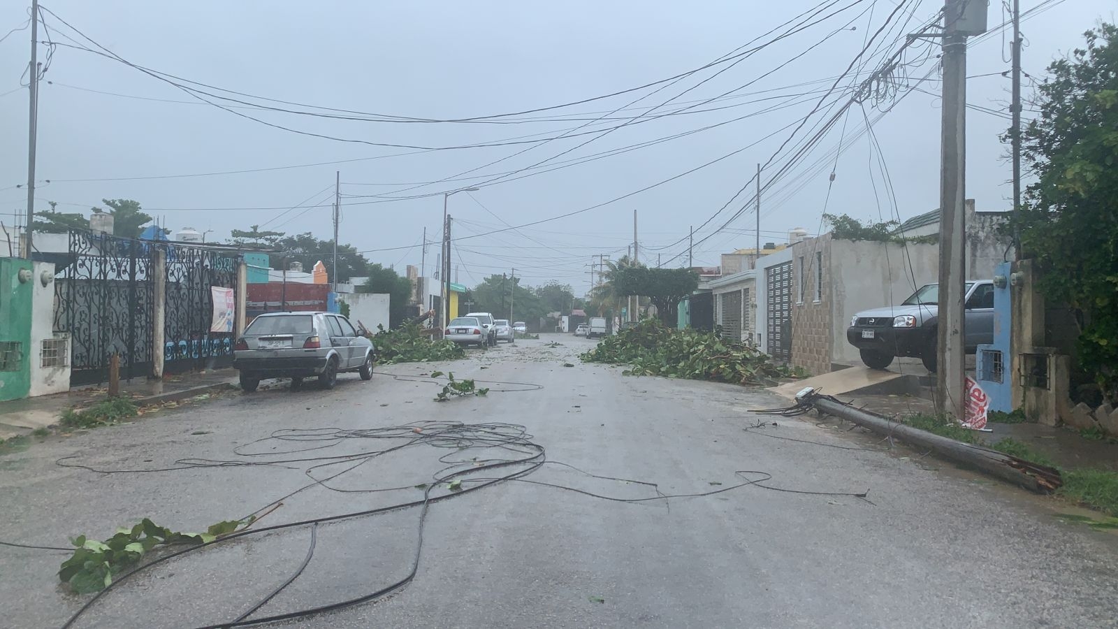 Aún hay afectaciones por el paso de la Tormenta Tropical Grace Aún hay afectaciones por el paso de la Tormenta Tropical Grace