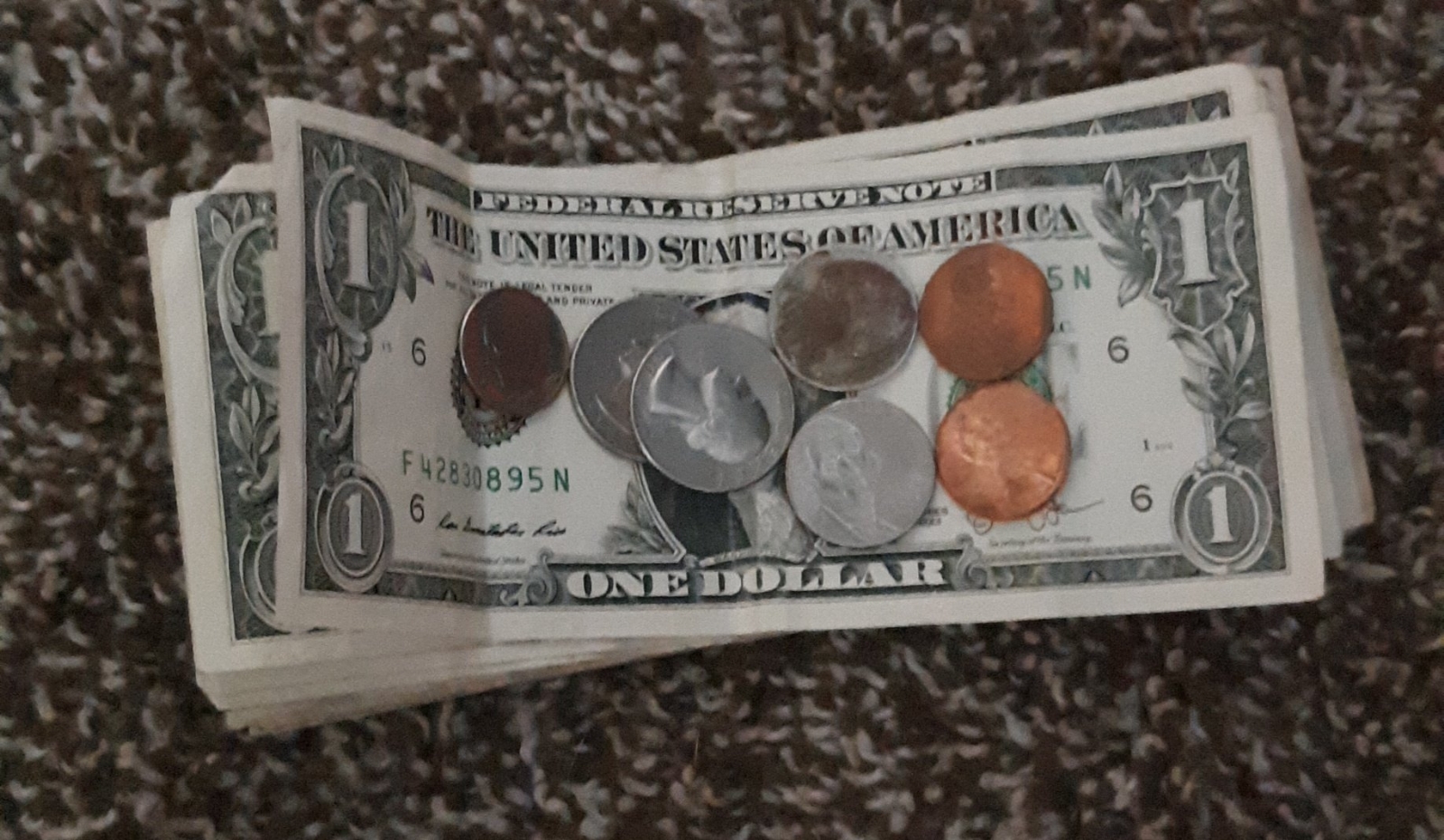 Por cuarta ocasión el peso mexicano frente al dólar se depreció este jueves Por cuarta ocasión el peso mexicano frente al dólar se depreció este jueves