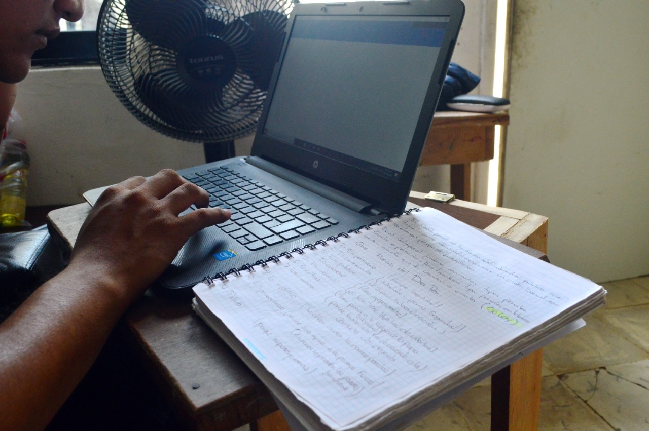 Durante esta semana se buscará un asesión para cambiar la desición del egreso a clases presenciales