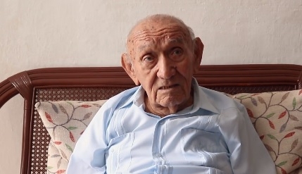 Recibió un reconocimiento por el legado que ha construido para la sociedad Recibió un reconocimiento por el legado que ha construido para la sociedad