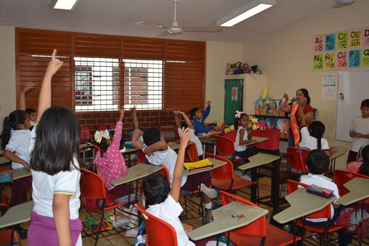 Ifeqroo mencionó que hay más de 300 escuelas en Quintana Roo con daños estructurales Ifeqroo mencionó que hay más de 300 escuelas en Quintana Roo con daños estructurales