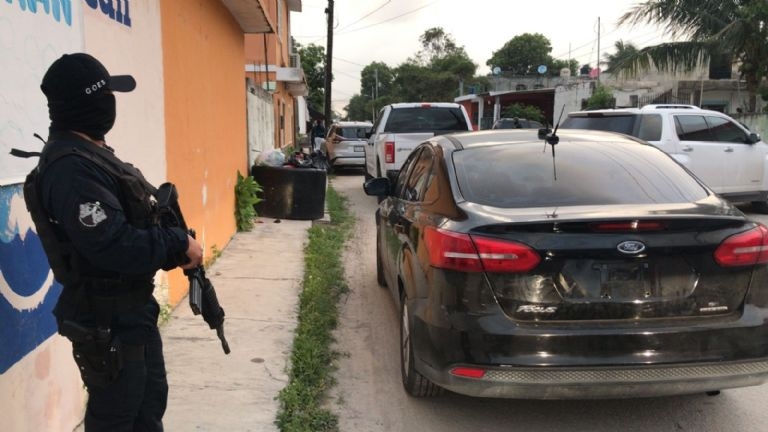 Los elementos policiacos fueron atacados ayer en la delegación Alfredo V. Bonfil en Cancún Los elementos policiacos fueron atacados ayer en la delegación Alfredo V. Bonfil en Cancún
