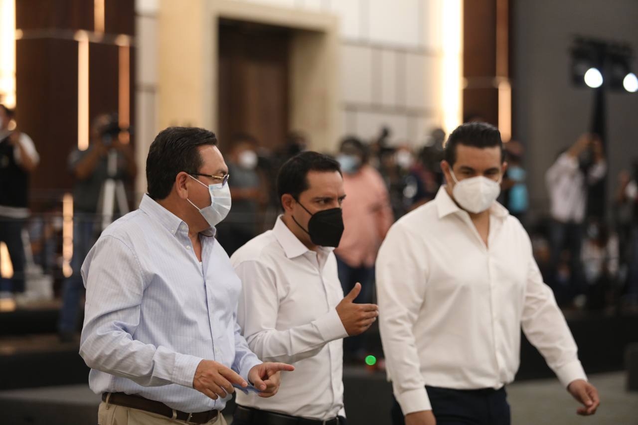 Mauricio Vila informó que tendrá pruebas listas en los centros de salud, exclusivas para los estudiantes Mauricio Vila informó que tendrá pruebas listas en los centros de salud, exclusivas para los estudiantes