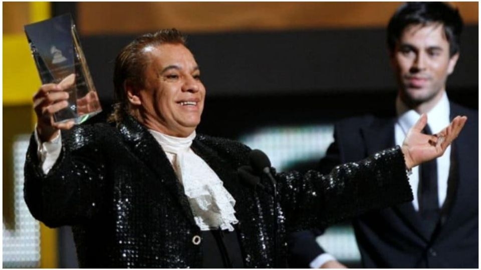 Las canciones del Divo de Juárez han llegado a miles de corazones, no solo en México, sino en varios países de Latinoamérica Las canciones del Divo de Juárez han llegado a miles de corazones, no solo en México, sino en varios países de Latinoamérica