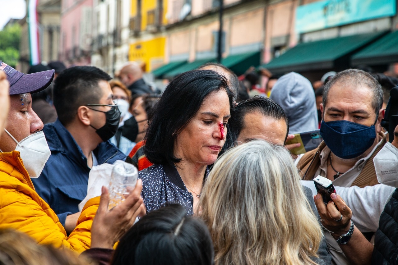 Lía Limón es agredida en Congreso de CDMX por policías