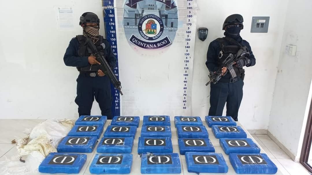 La presunta droga se pondrá a disposición de las autoridades correspondientes La presunta droga se pondrá a disposición de las autoridades correspondientes
