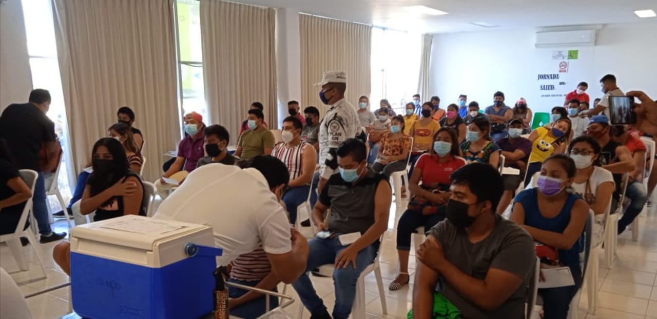 Jóvenes de los municipios de Palizada, Candelaria y Tenabo recibirán las dosis del antígeno de AstraZeneca Jóvenes de los municipios de Palizada, Candelaria y Tenabo recibirán las dosis del antígeno de AstraZeneca
