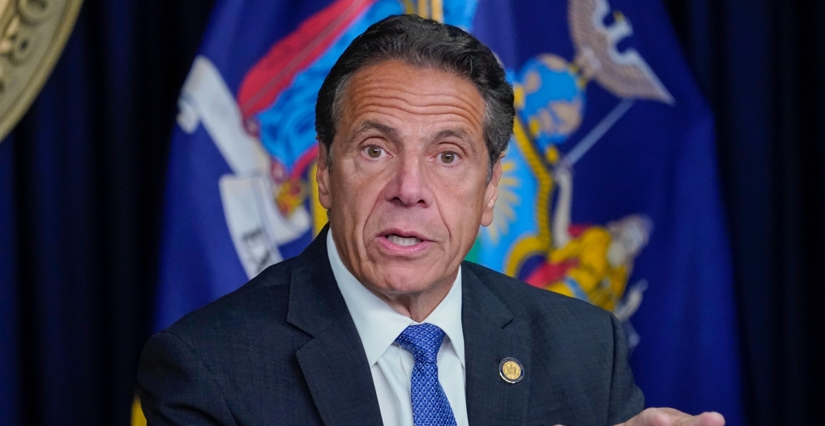 Exasistente presenta la primera denuncia penal contra el gobernador de Nueva York por abuso sexual