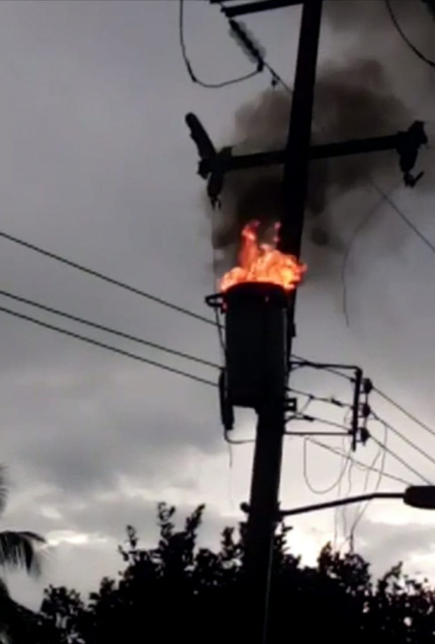 Vecinos de Conquista Campresina ya pasaron un día sin servicio eléctrico por o que temen por sus alimentos y sus negocios