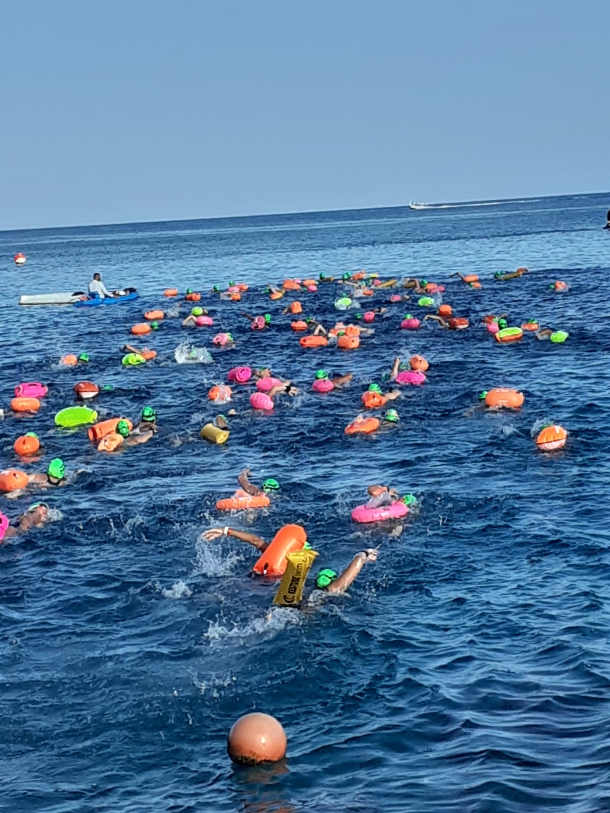  El clima se prestó para esta edición del Oceanman, ya que fue un día esplendoroso y un mar en calma